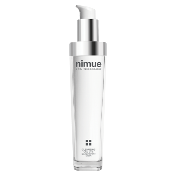 A gentle, soothing and calming 2-in-1 Cleansing Gel that removes eye and face make-up and impurities.
